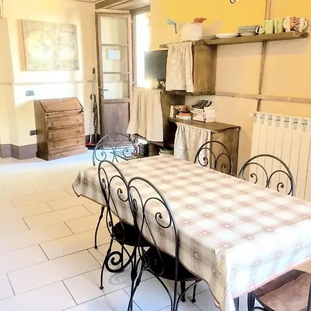 Forget All Your Troubles And Relax In A Sheer Paradise Air Con Wifi Daire Colle Umberto (Umbria)